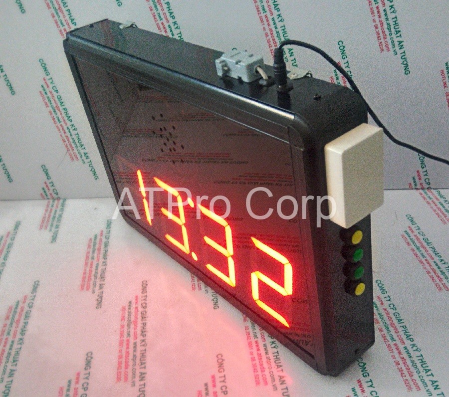ĐỒNG HỒ LED BÁO GIỜ VÀO CA TAN CA