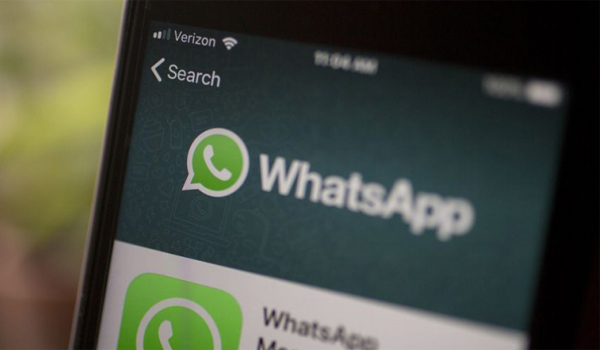 WhatsApp tự động đồng bộ với danh bạ điện thoại