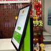 Màn hình cảm ứng hiện đại