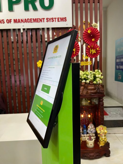 Màn hình cảm ứng hiện đại