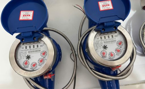 Hình ảnh sản phẩm đồng hồ đo lưu lượng nước DN32 thực tế 2
