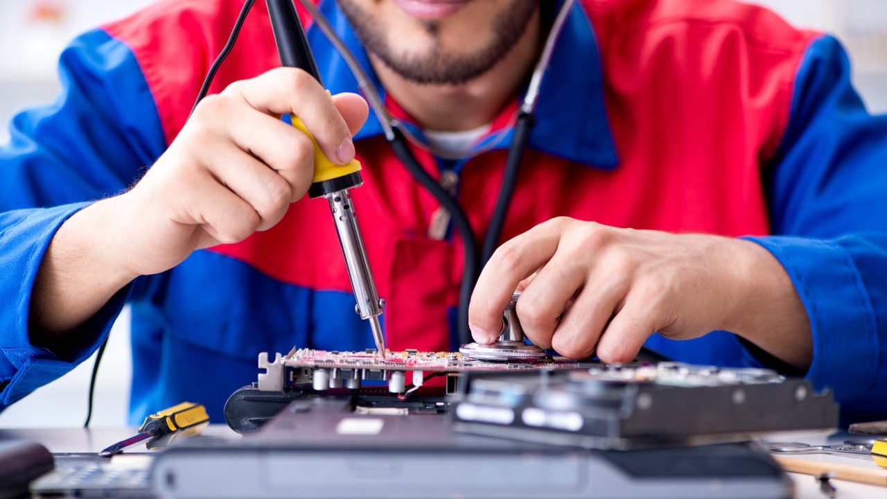 Cách kiểm tra lỗi khắc phục sự cố của Máy tính công nghiệp. 