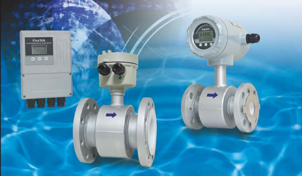 Đồng hồ đo lưu lượng tuabin hoạt động dựa trên cơ chế cánh quạt quay khi dòng chất lỏng chảy qua