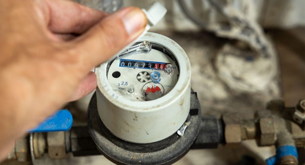 Nguyên Nhân Nào Khiến Chỉ Số Đồng Hồ Nước Tăng Đột Ngột?