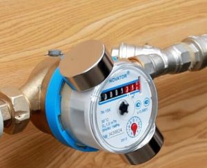 tác hại và nguy cơ đặt nam châm lên đồng hồ nước