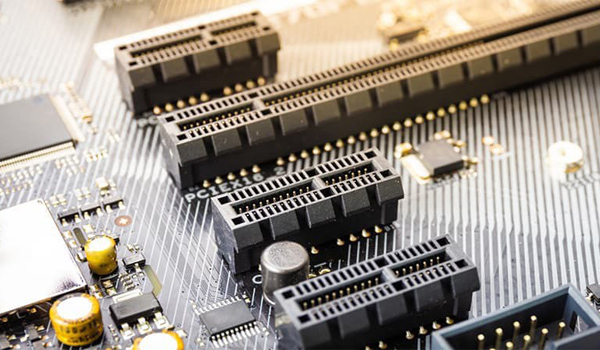 Máy tính công nghiệp hỗ trợ khe cắm PCI/PCIe tự động hóa IoT