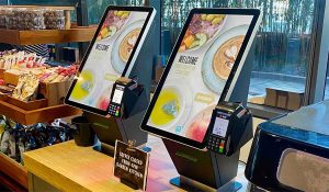 Kiosk đa năng bán vé tự động, thanh toán hóa đơn và tự phục vụ