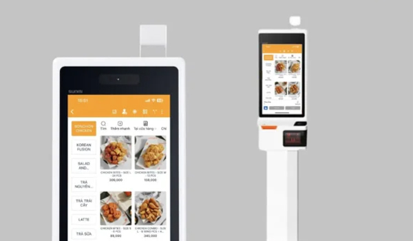 Khách hàng có thể tự thao tác lựa chọn sản phẩm/dịch vụ tại kiosk