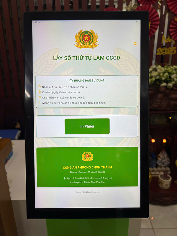 Giao diện cần được tối ưu để phản hồi nhanh, không gây gián đoạn