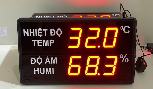 Bảng LED điện tử hiển thị nhiệt độ độ ẩm dùng để đo lường, hiển thị & giám sát 2 thông số cơ bản của môi trường