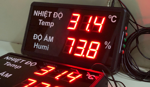 Bảng LED theo dõi nhiệt độ - độ ẩm được thiết kế để hiển thị thông số nhiệt độ & độ ẩm