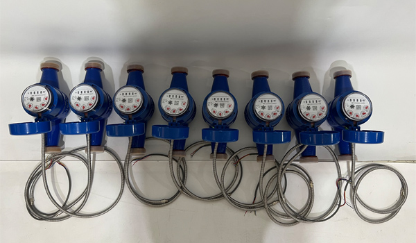 Giá thành của đồng hồ cơ mini rẻ hơn so với các loại đồng hồ đo lưu lượng điện từ, từ tính,...