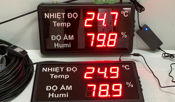 Đồng hồ đo nhiệt độ độ ẩm màn hình LED hiển thị dùng để đo & hiển thị giá trị nhiệt độ - độ ẩm