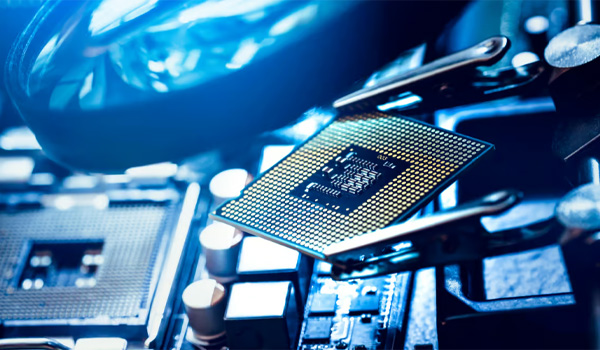 Chip bán dẫn là 1 vi mạch điện tử được chế tạo từ vật liệu bán dẫn