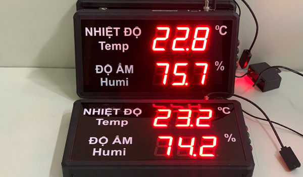 Máy đo nhiệt độ độ ẩm trong công nghiệp là gì?