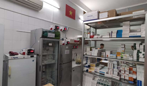 Không để độ ẩm vượt quá 70% vì dễ gây ra hiện tượng mốc thuốc, vón cục, biến đổi hoạt chất