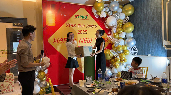 Chương trình bốc thăm trúng thưởng với nhiều phần quà hấp dẫn 1