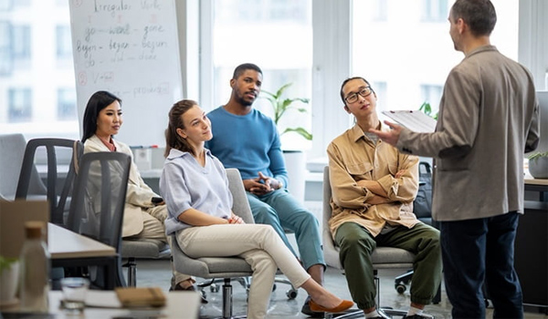 Nhân sự cần được đào tạo để hiểu rõ quy trình ISO, biết cách thực hiện & ghi chép hồ sơ