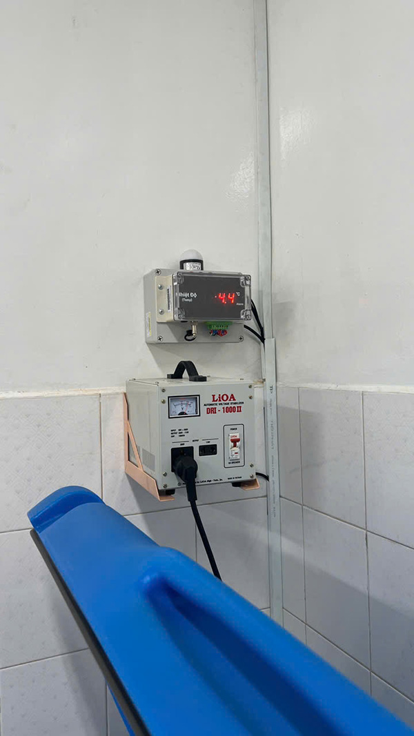 Hình ảnh triển khai thực tế hệ thống giám sát cảnh báo nhiệt độ 3