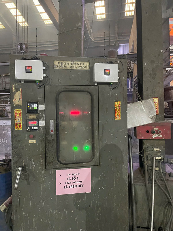 Hình ảnh triển khai thực tế hệ thống giám sát nhiệt độ 4