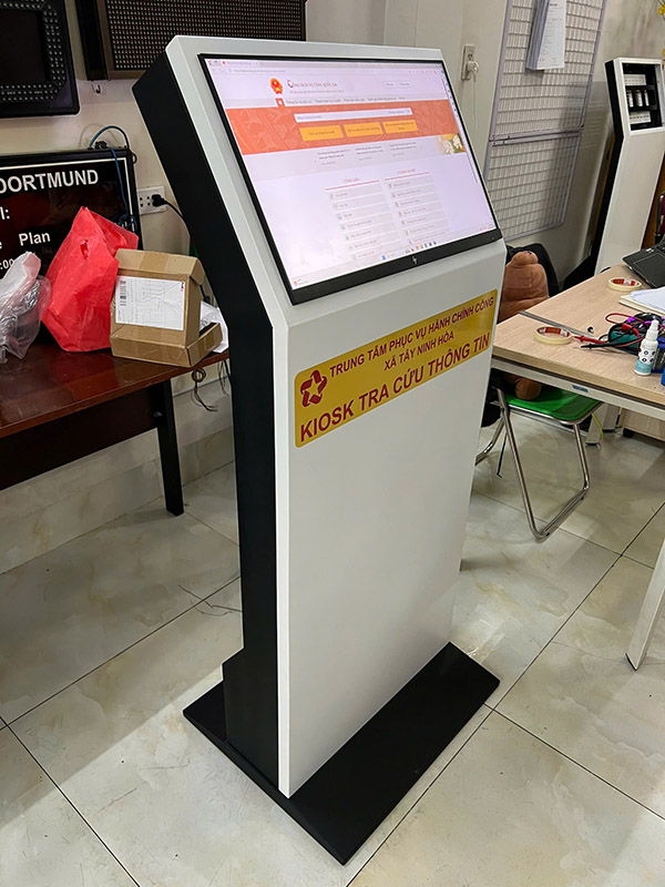 Kiosk tra cứu thông tin 3