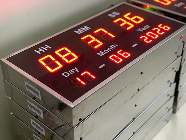 Đồng hồ xem giờ 14 số nhỏ đồng bộ thời gian ATPro